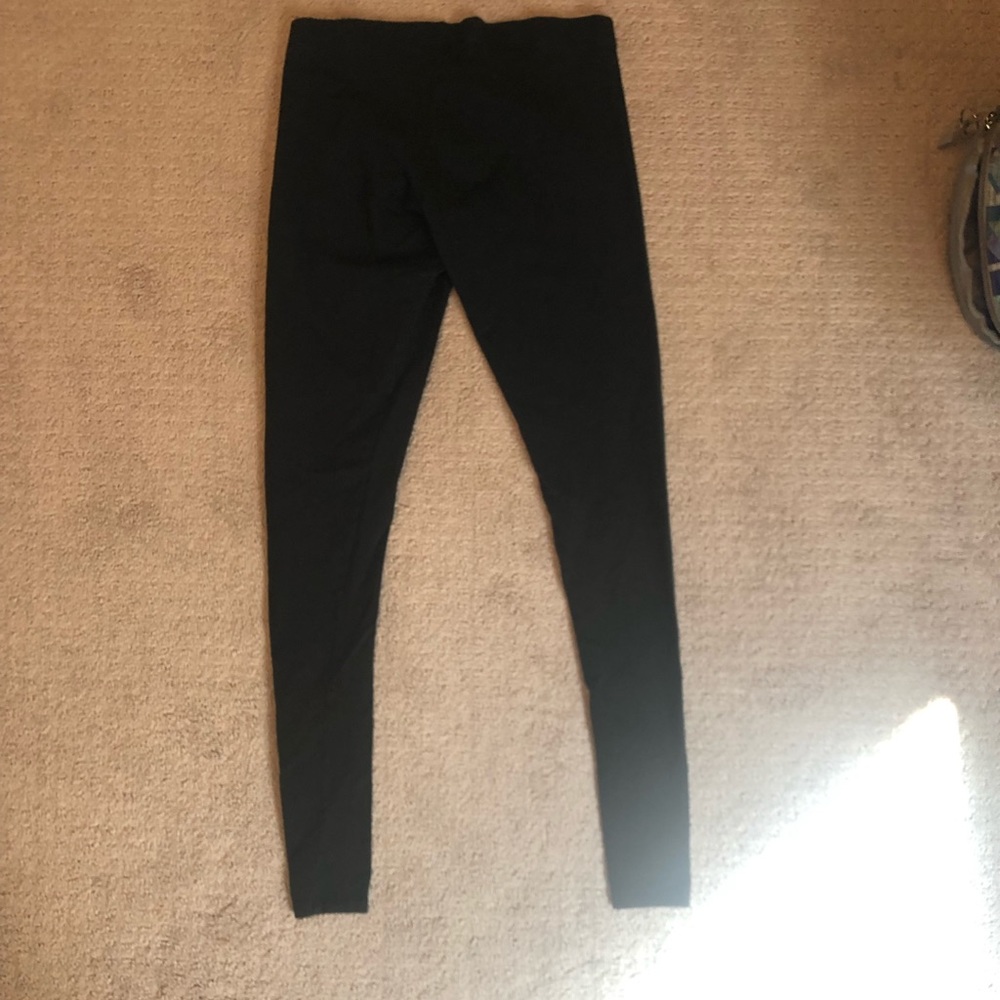 black xs women’s leggings